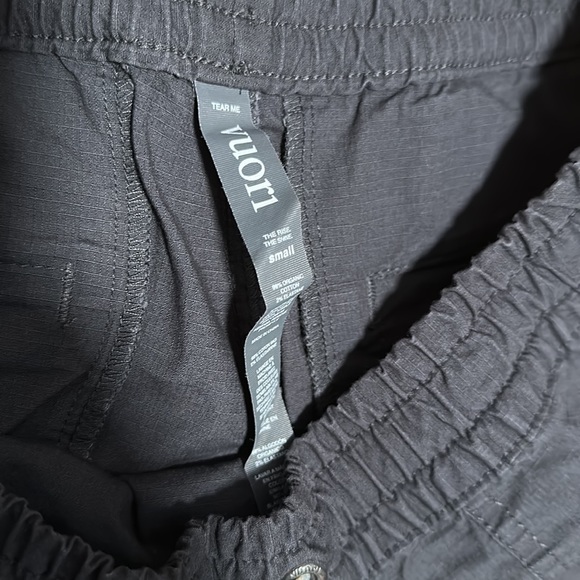 SOLD ~ Vuori shorts - Picture 3 of 5